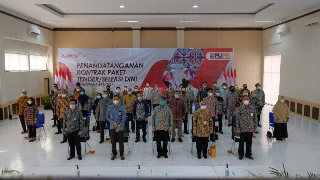Penandatangan Kontrak Paket Tender/Seleksi Dini Kementerian PUPR T.A 2021